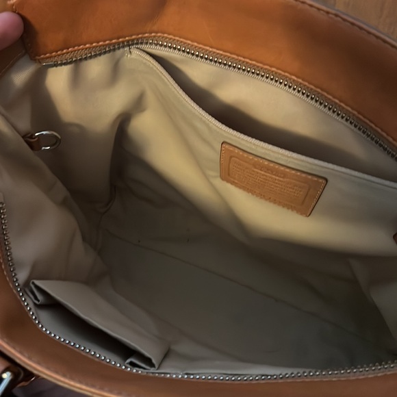 Coach purse - Picture 5 of 7